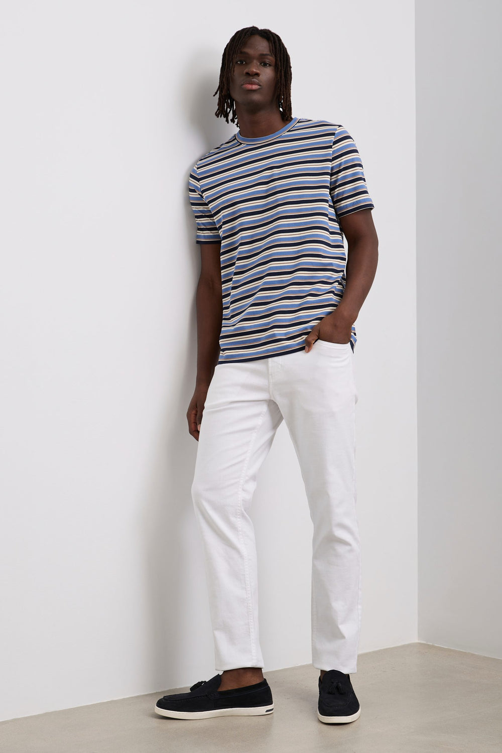 Pantalon texturé étroit cinq poches