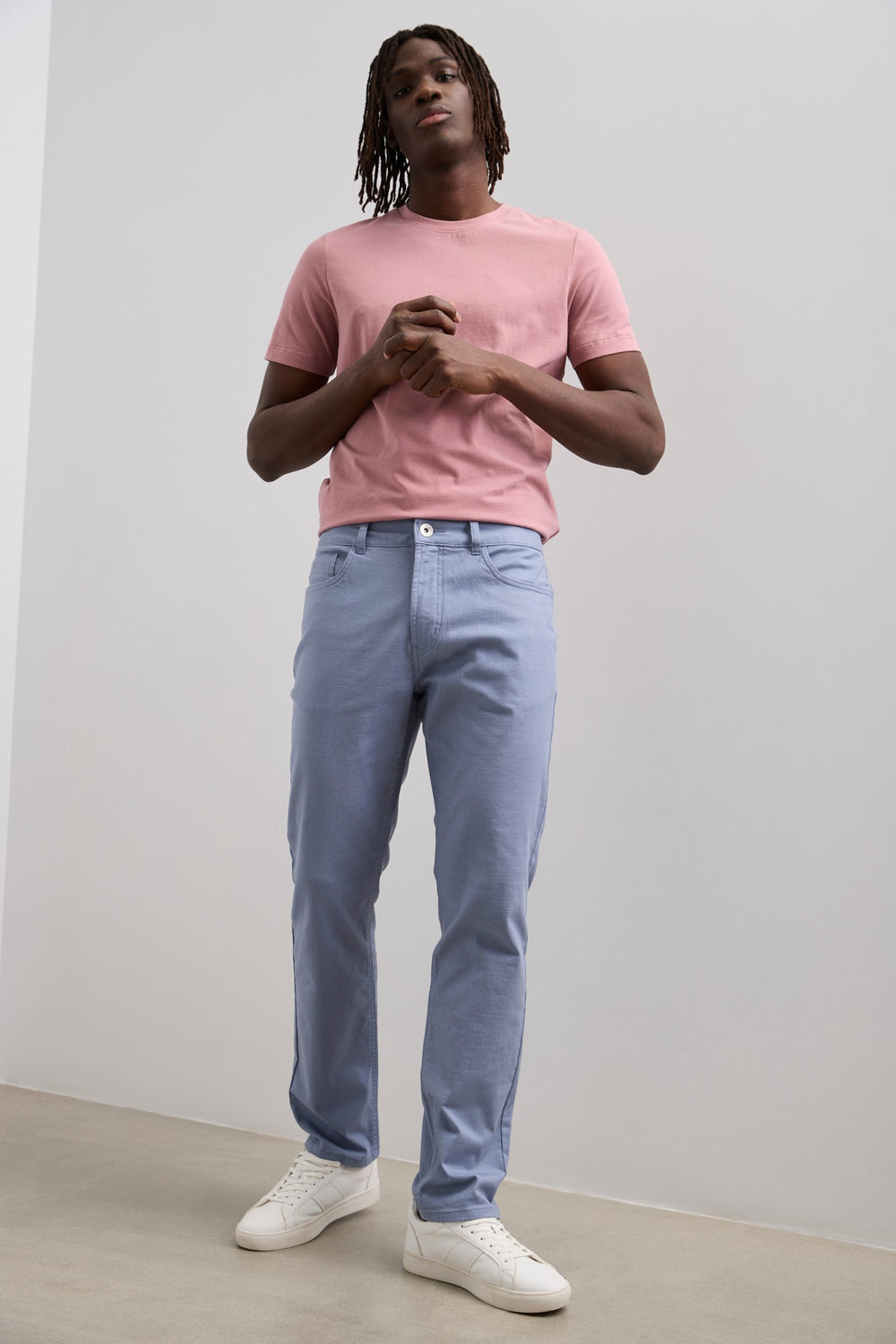 Pantalon texturé étroit cinq poches