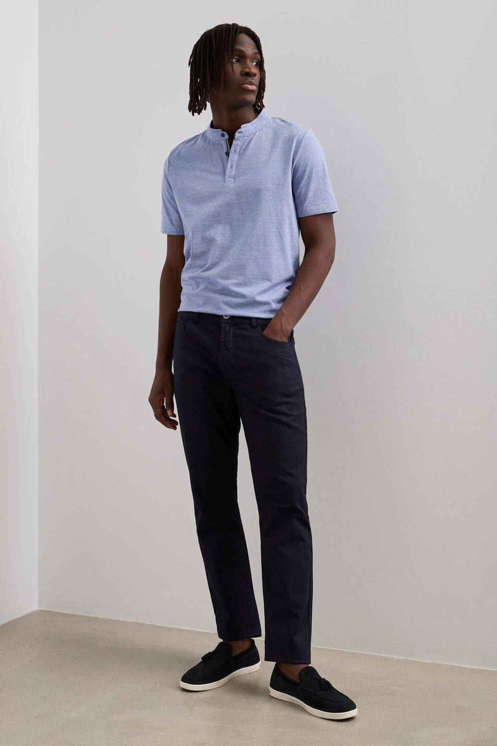 Pantalon texturé étroit cinq poches