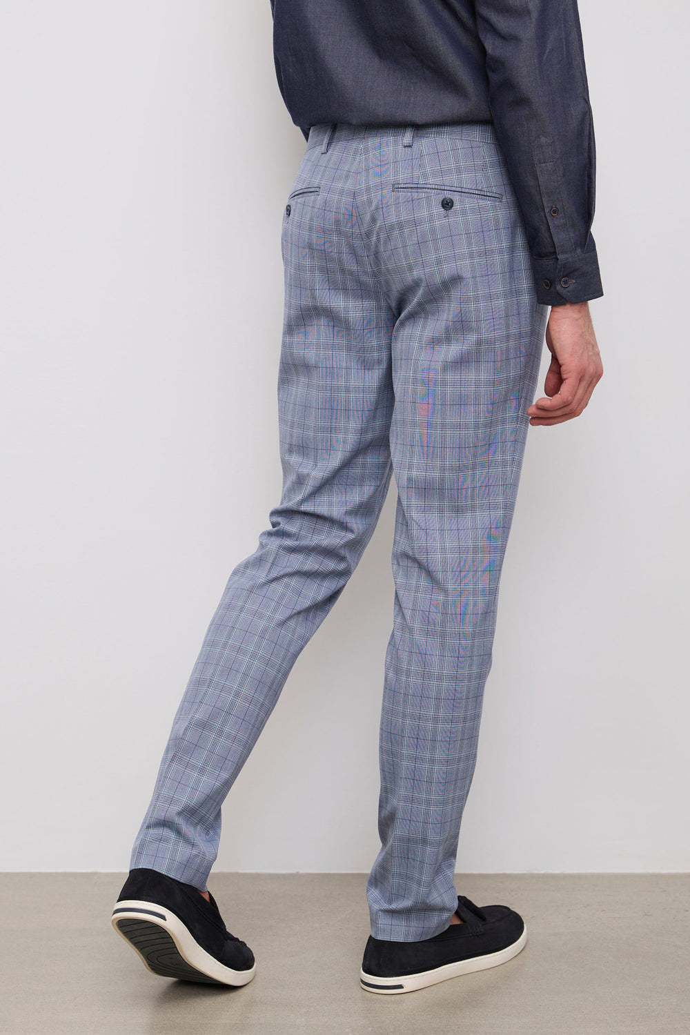 Pantalon à carreaux coupe étroite