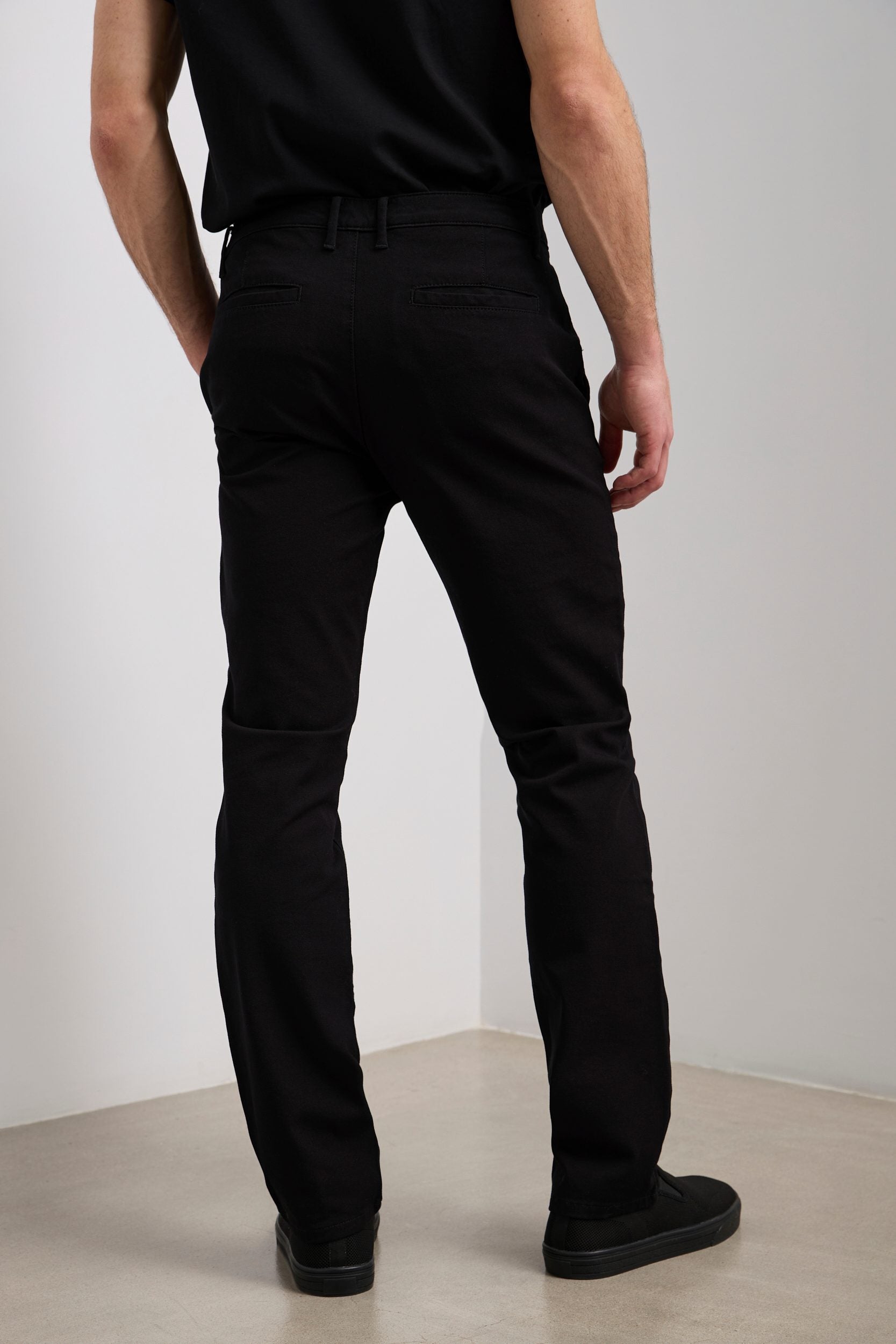 Pantalon étroit stretch avec poches obliques