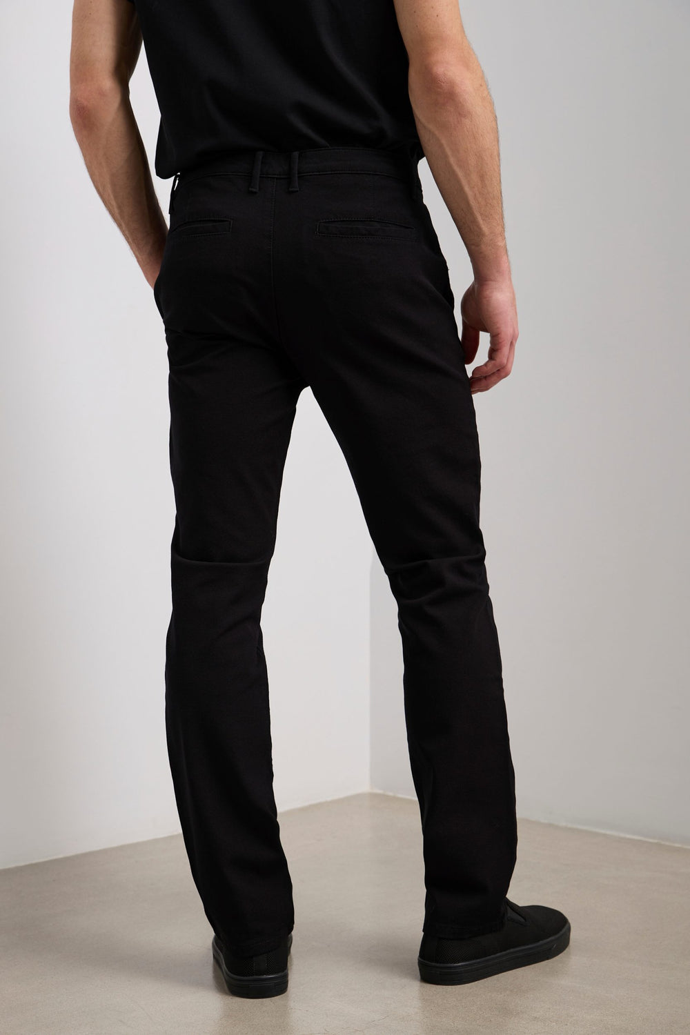 Pantalon étroit stretch avec poches obliques