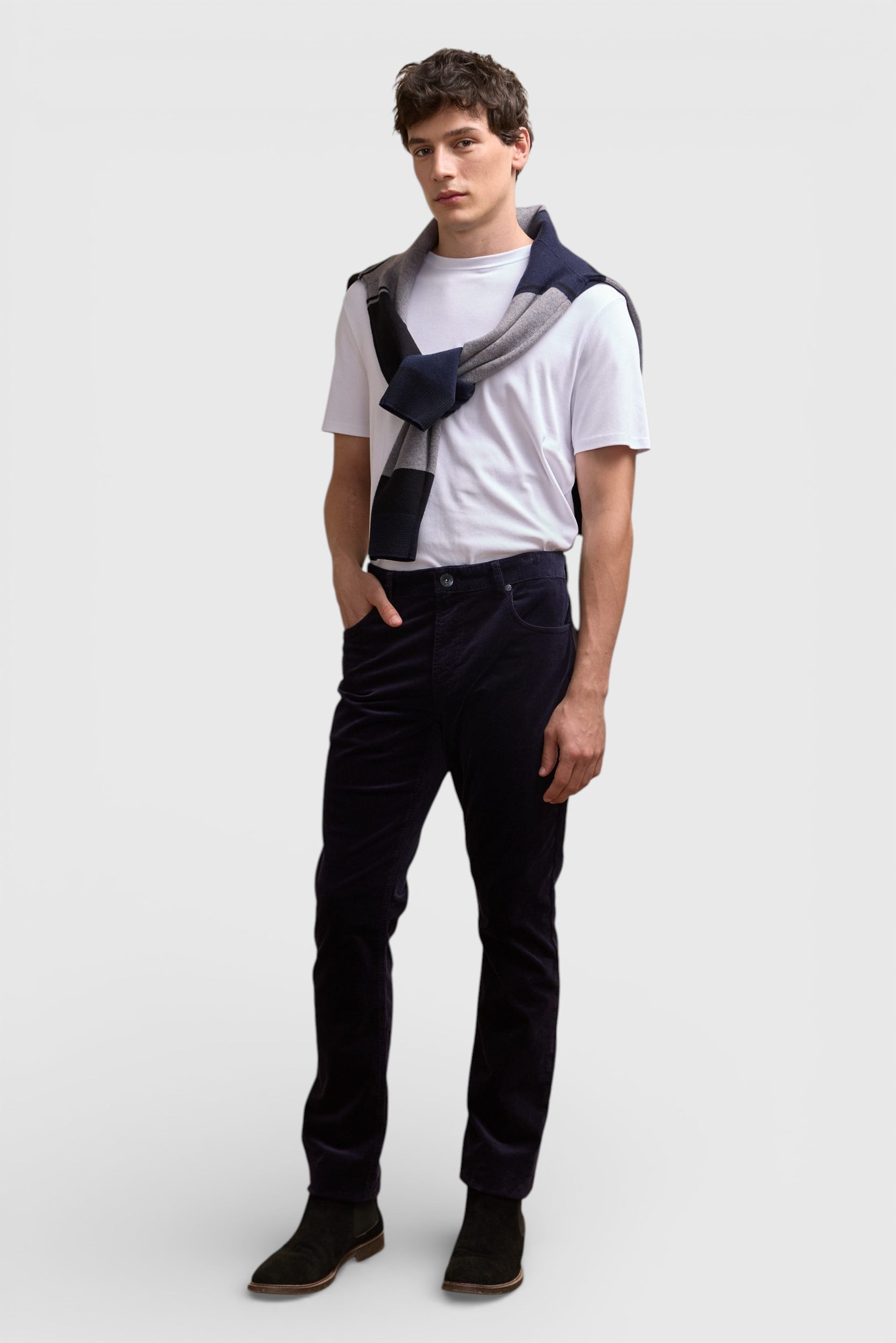 Pantalon étroit en velours côtelé