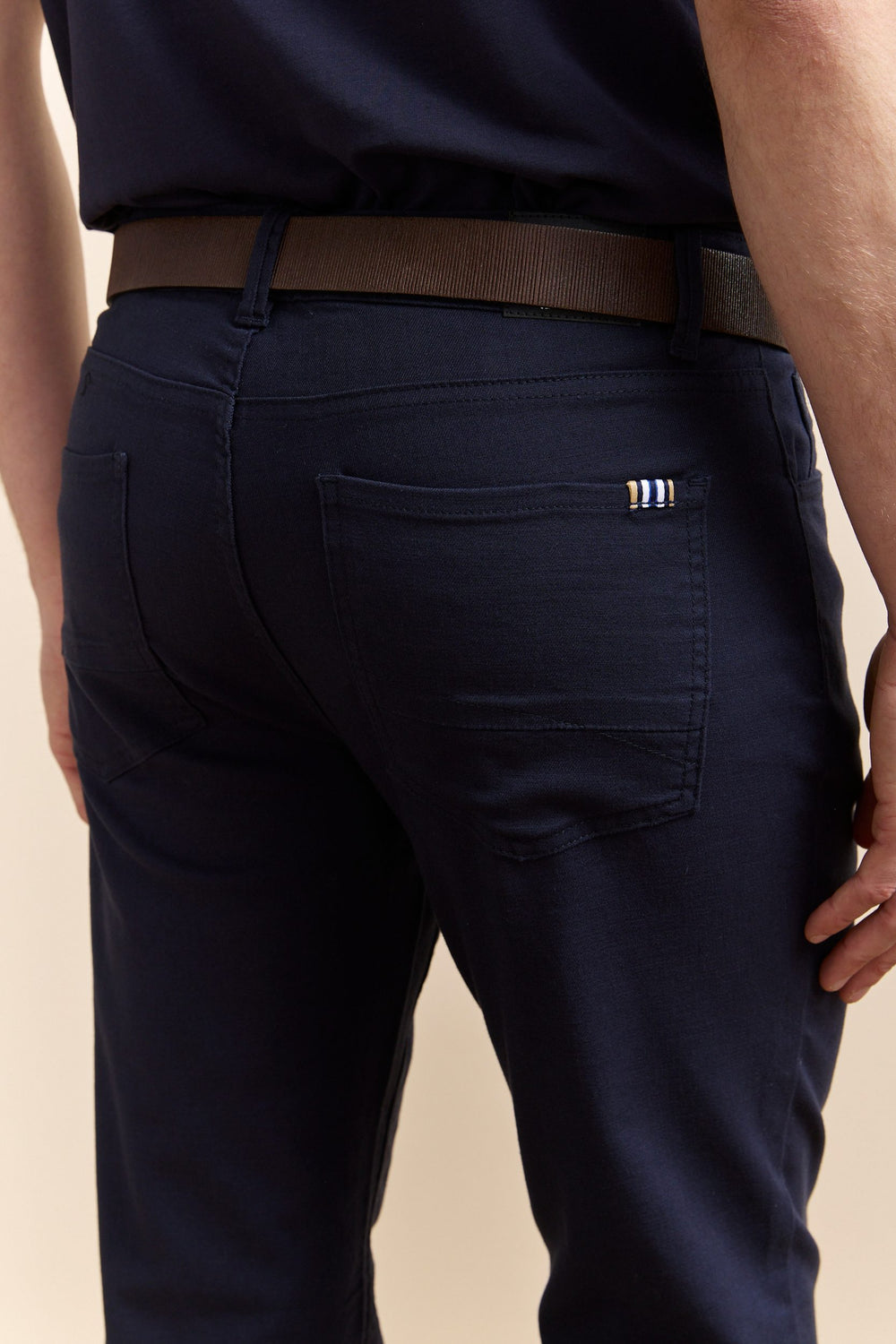 Pantalon texturé Fit étroit cinq poches