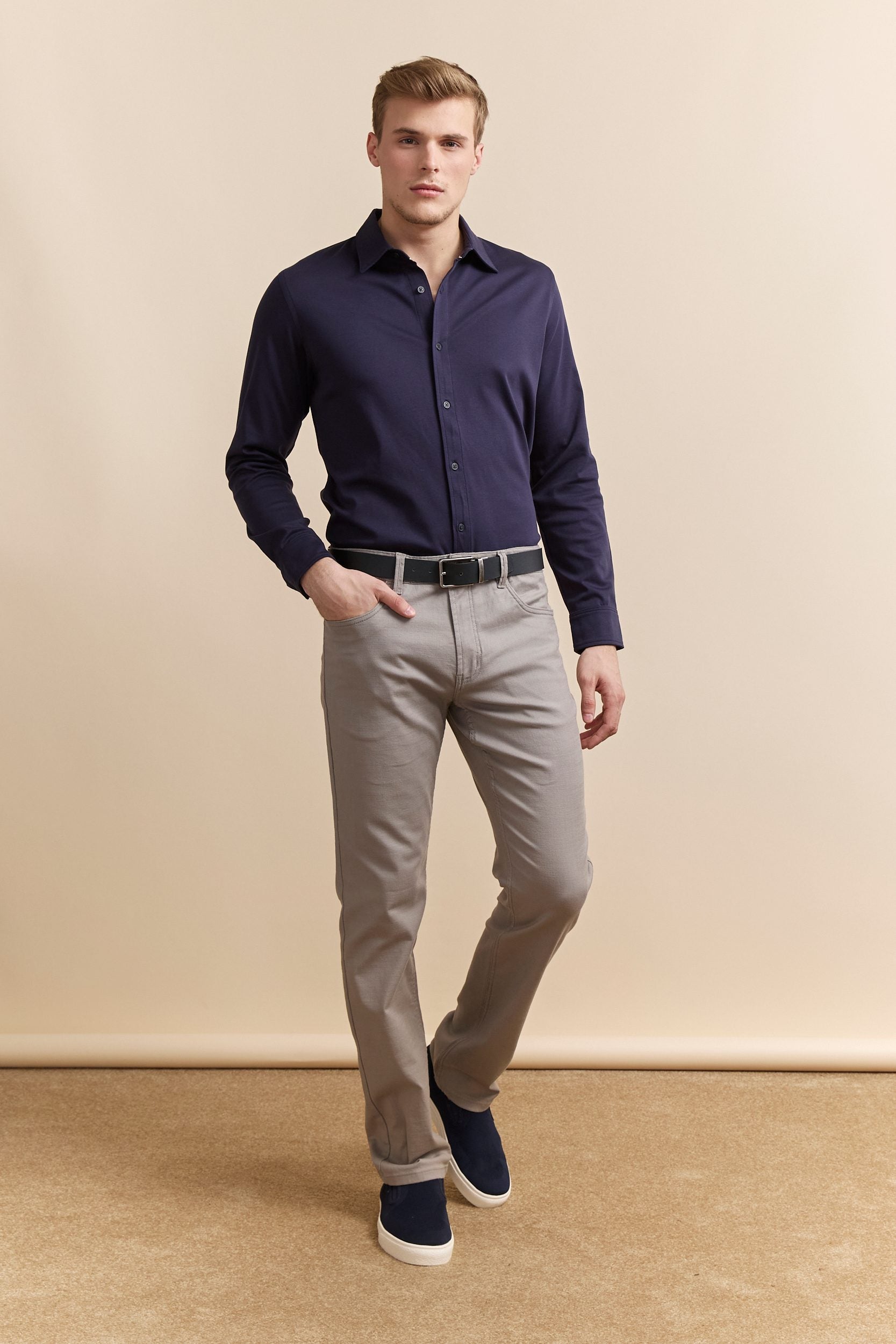 Pantalon texturé Fit étroit cinq poches