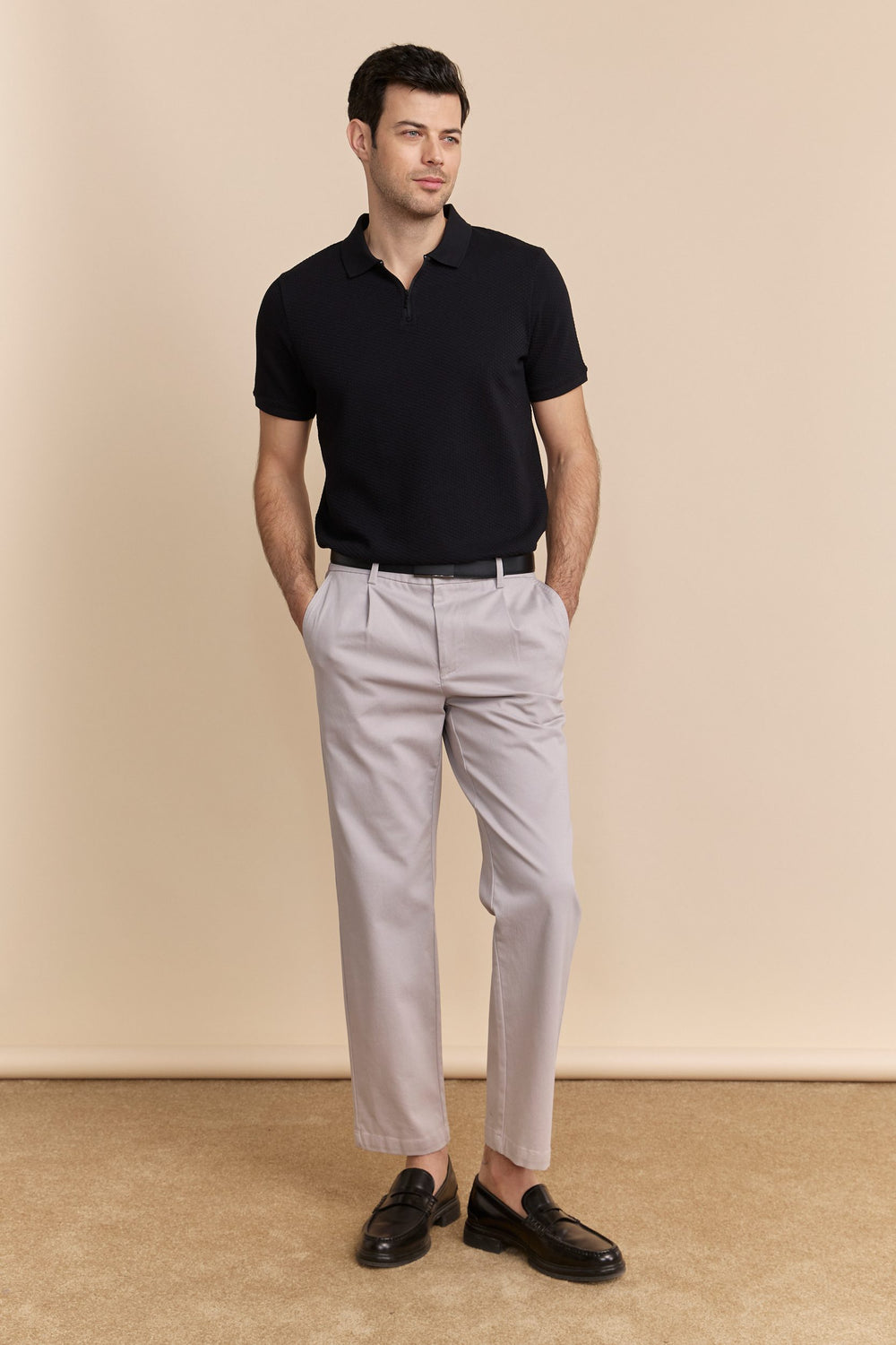 Pantalons à plis à côté élastique