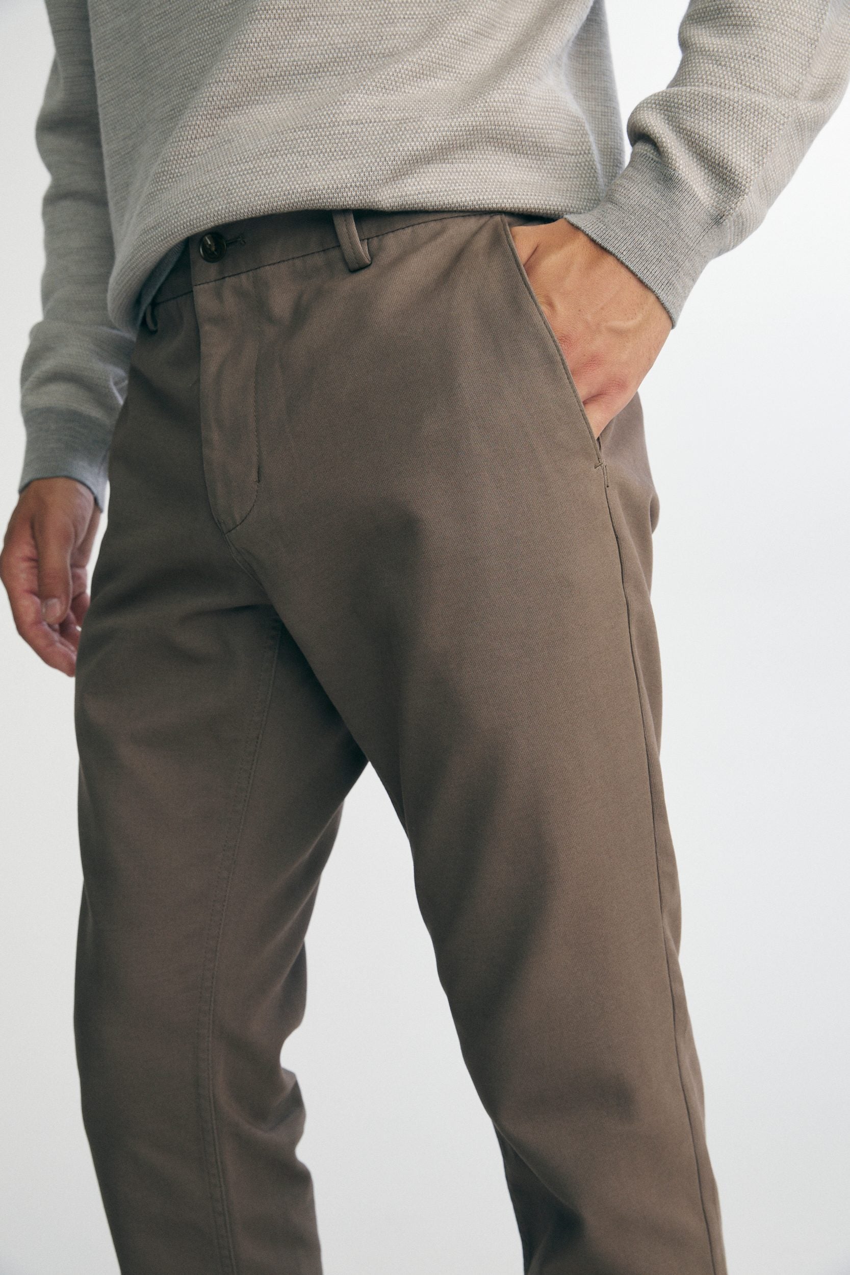 Slim chino