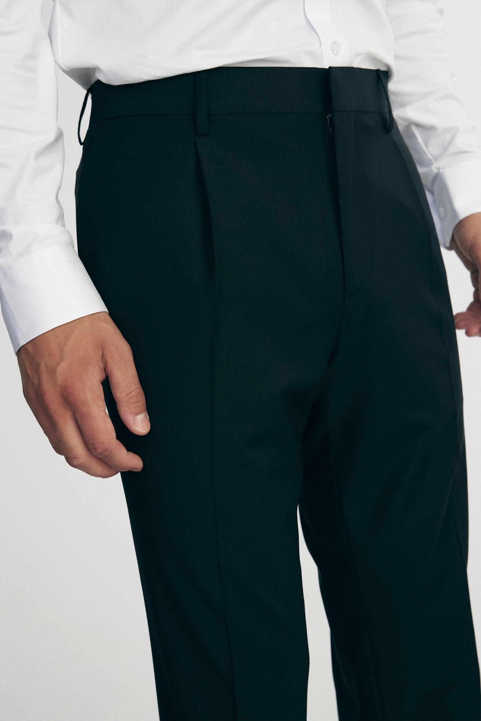 Pantalon à plis uni