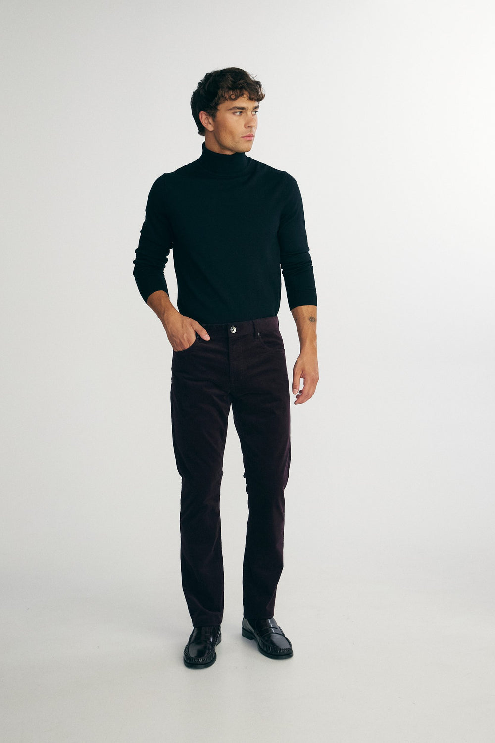 Slim corduroy pants
