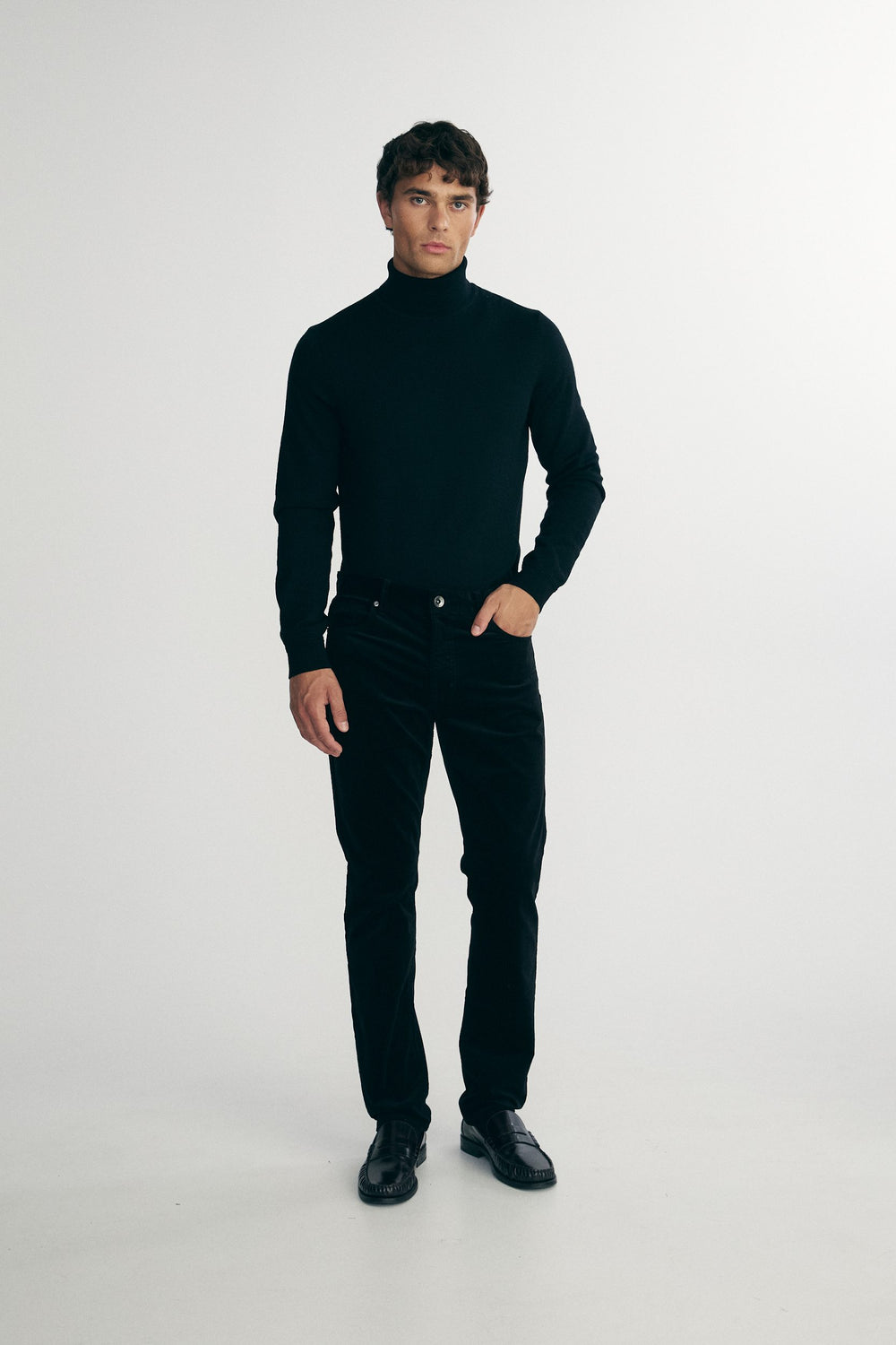 Slim corduroy pants