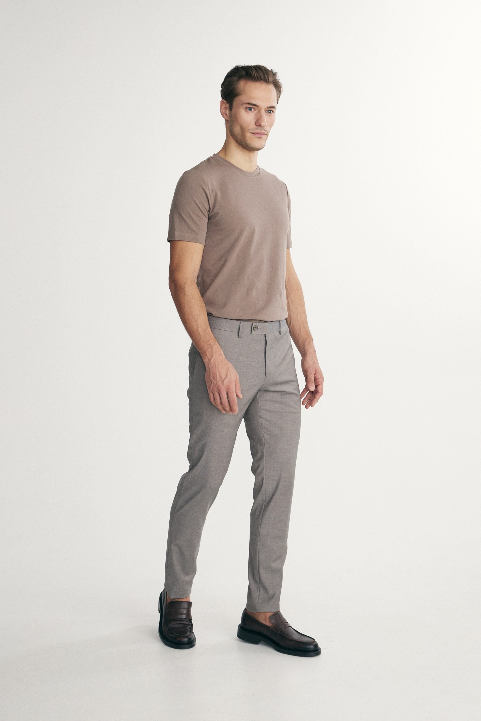 Slim fit pants