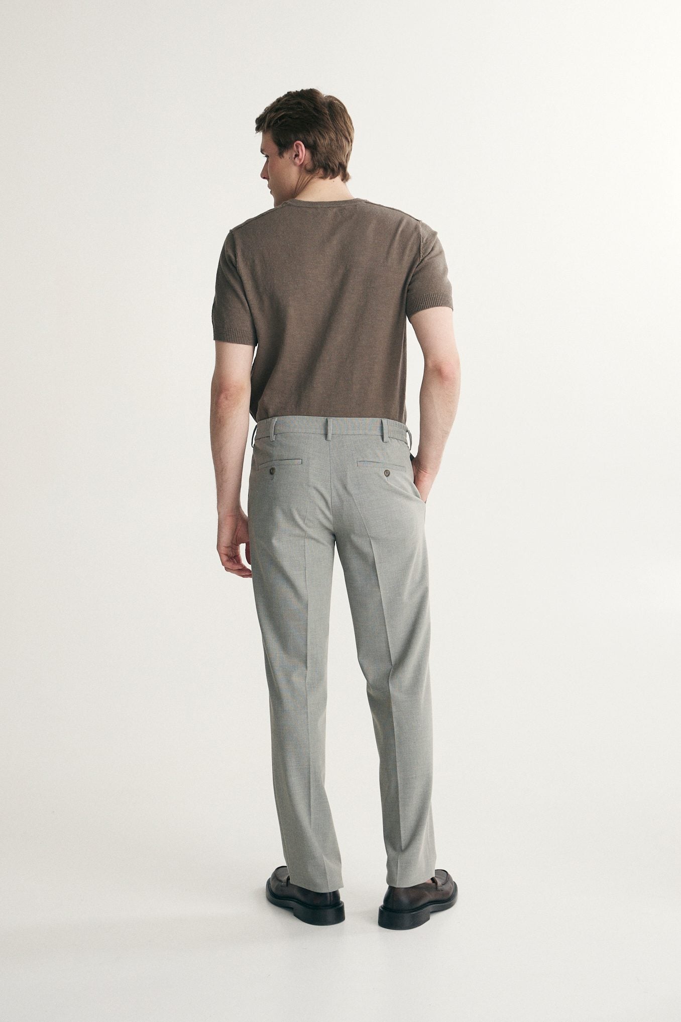 Pantalon deux tons avec côtés élastiques