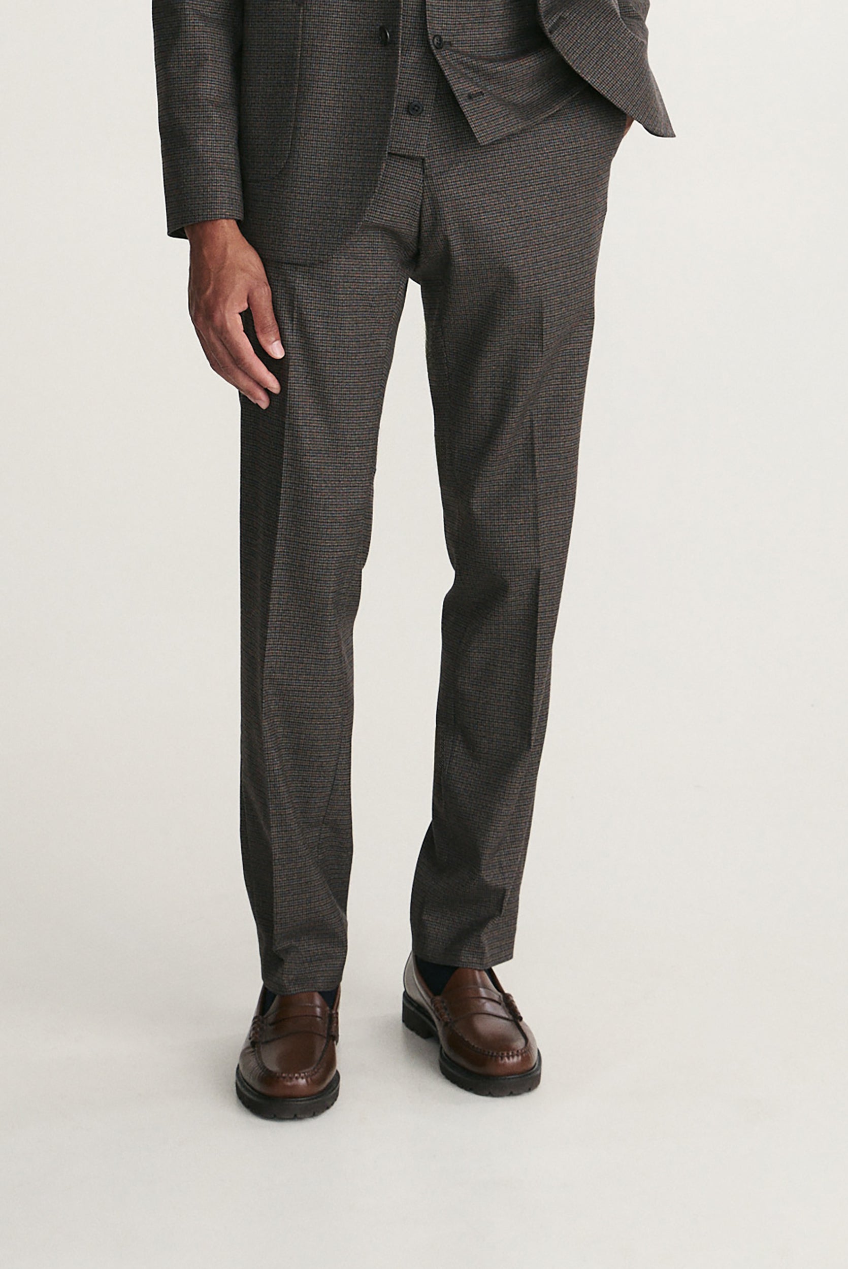 Urban fit houndstooth pant