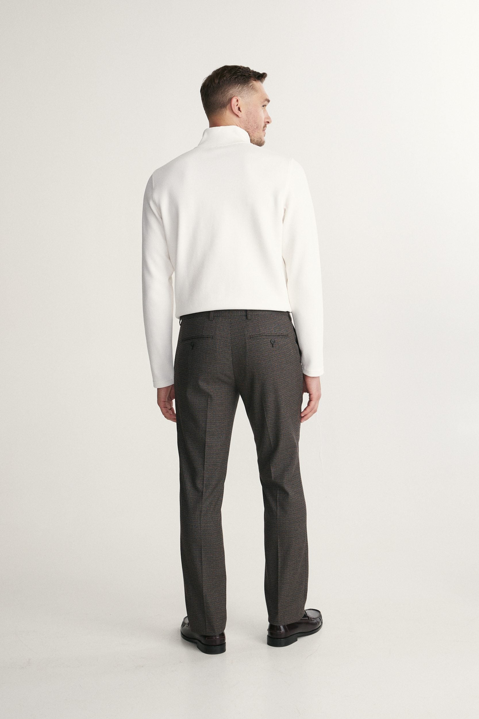 Urban-Fit Plaid Dress Pants