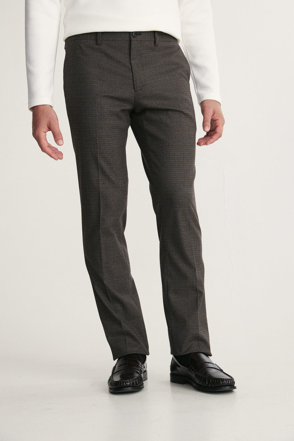 Urban-Fit Plaid Dress Pants