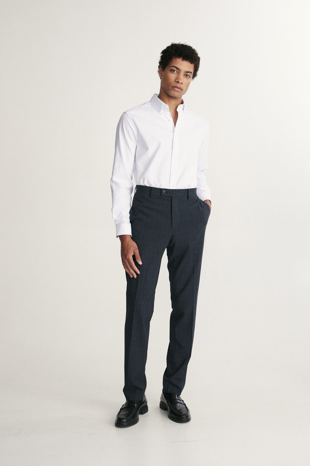 Check slim pant