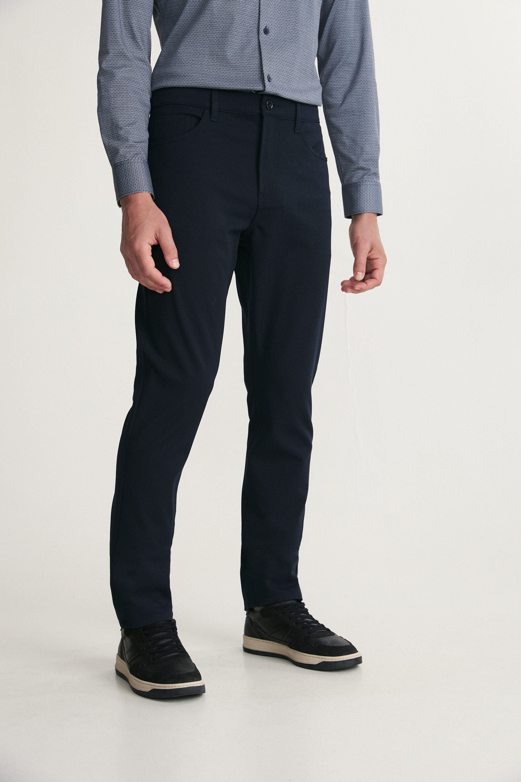 5 pockets Slim fit pant