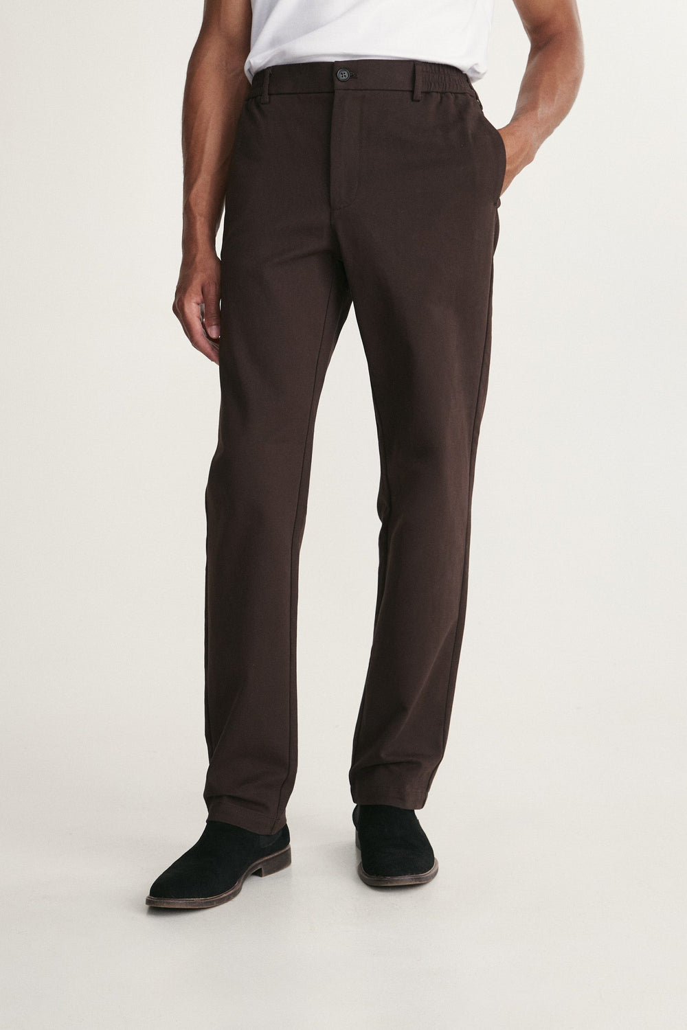 Straight leg pant with elastic sides