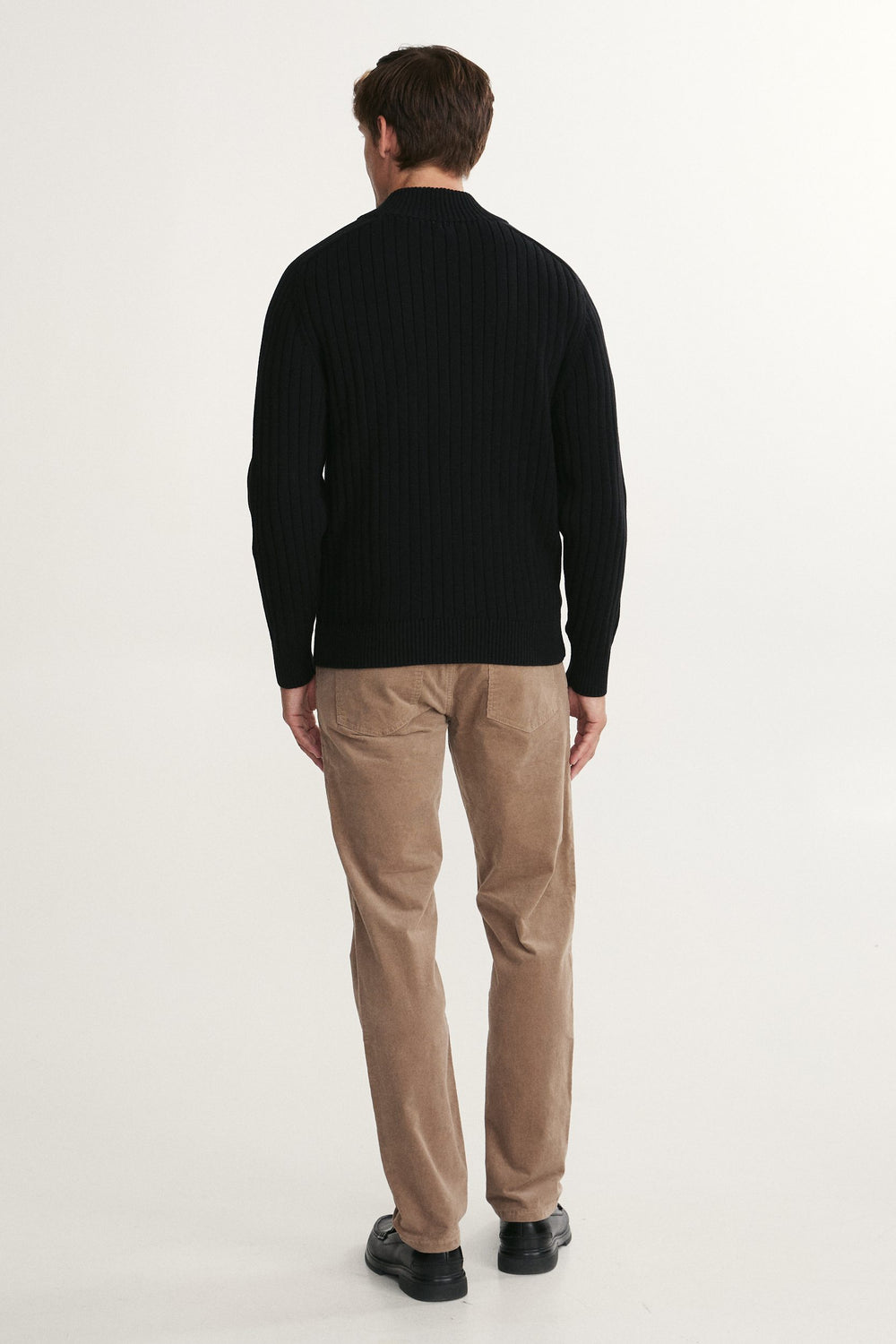 Pantalon étroit en velours côtelé
