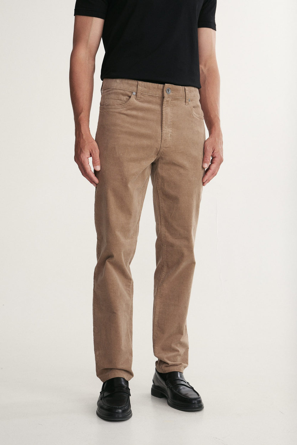 Pantalon étroit en velours côtelé