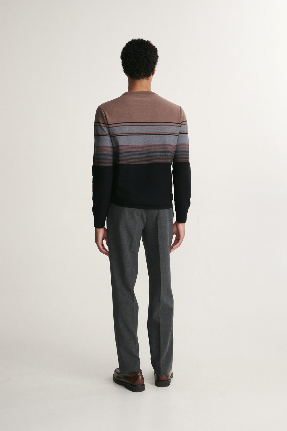 Pantalon décontracté à poches latérales