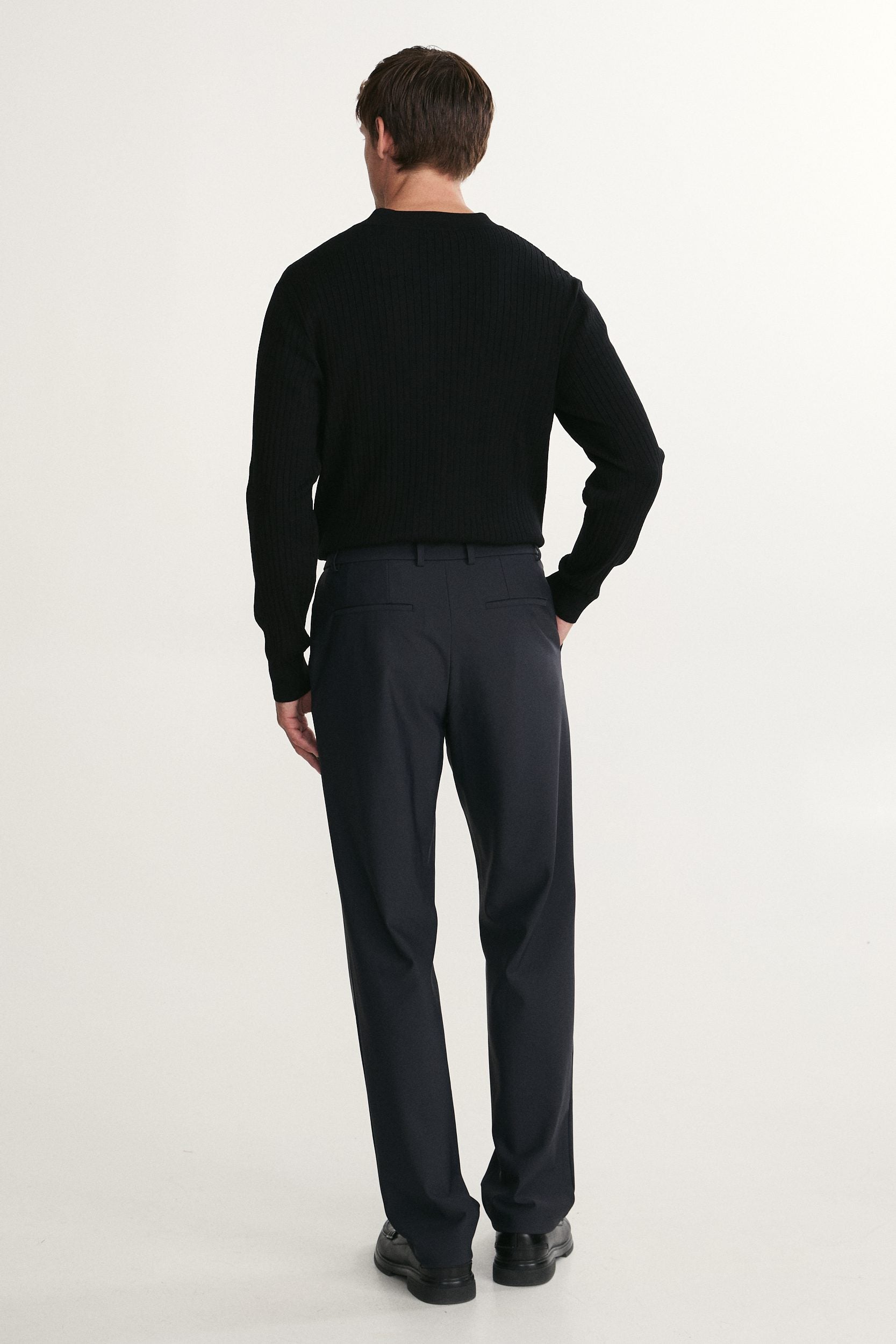 Pantalon urbain élastique caché à la taille