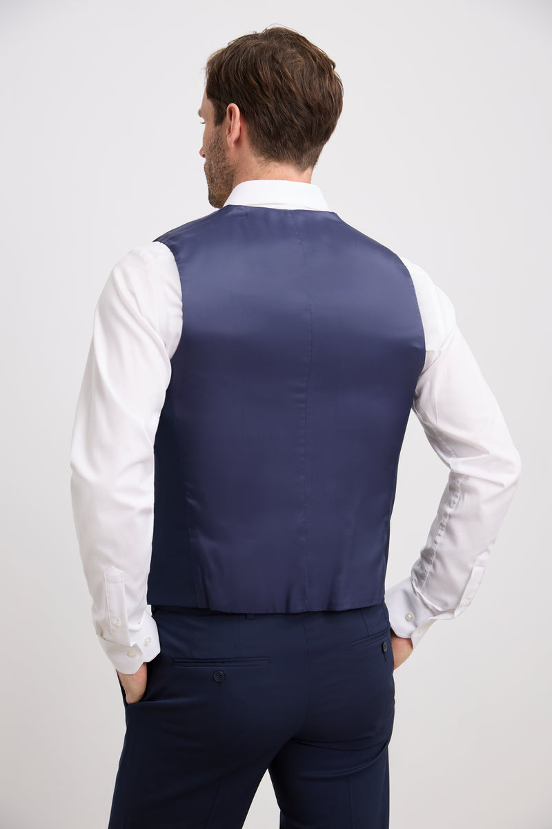 Basic Fitted vest