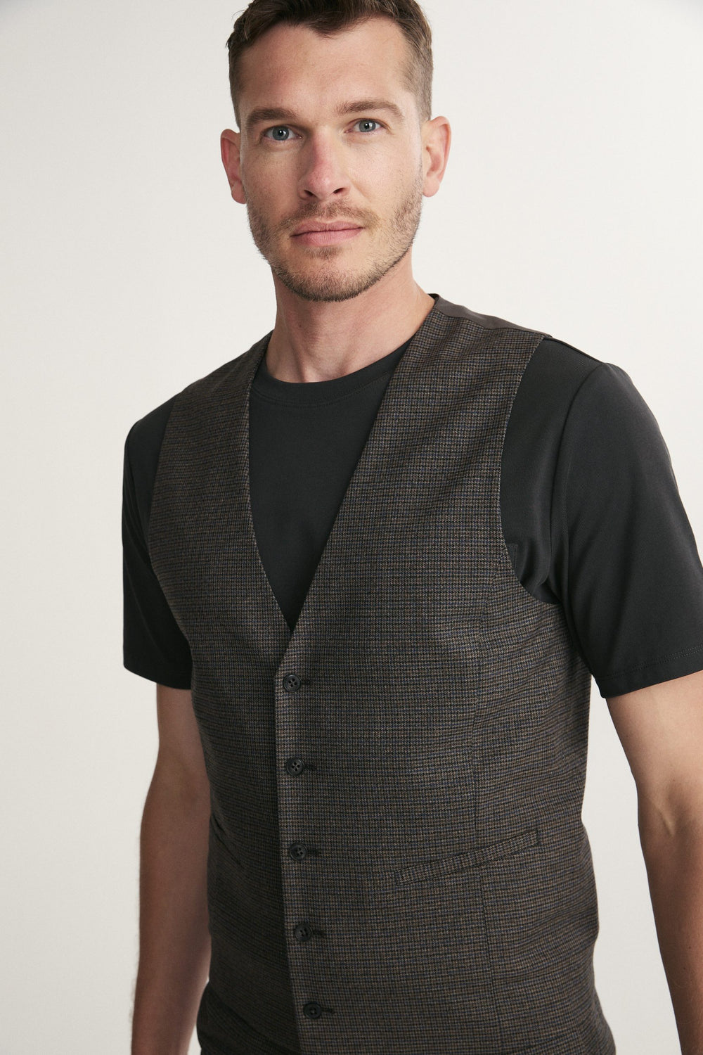Fitted Plaid Suit Vest