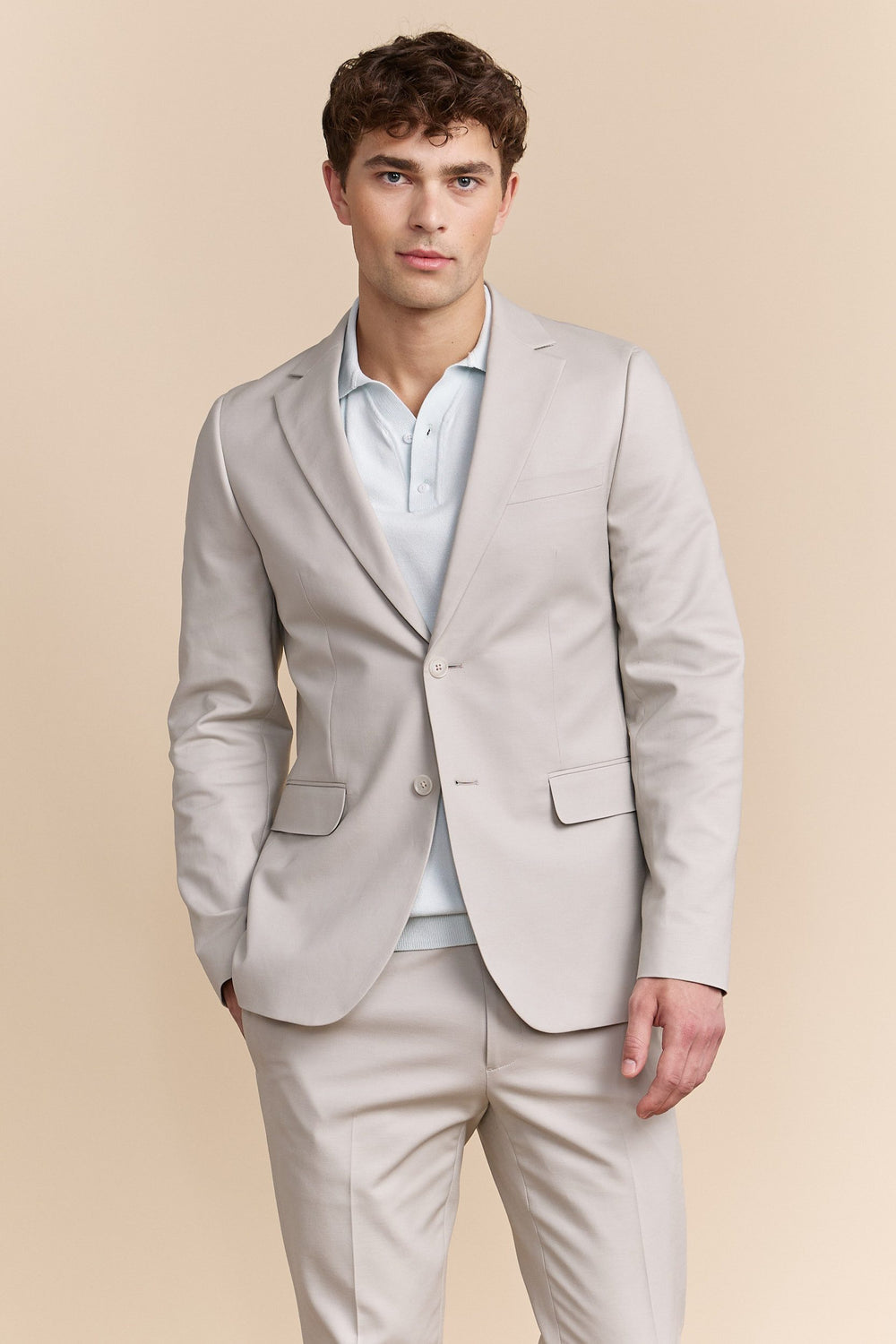 Veston uni extra-ajusté