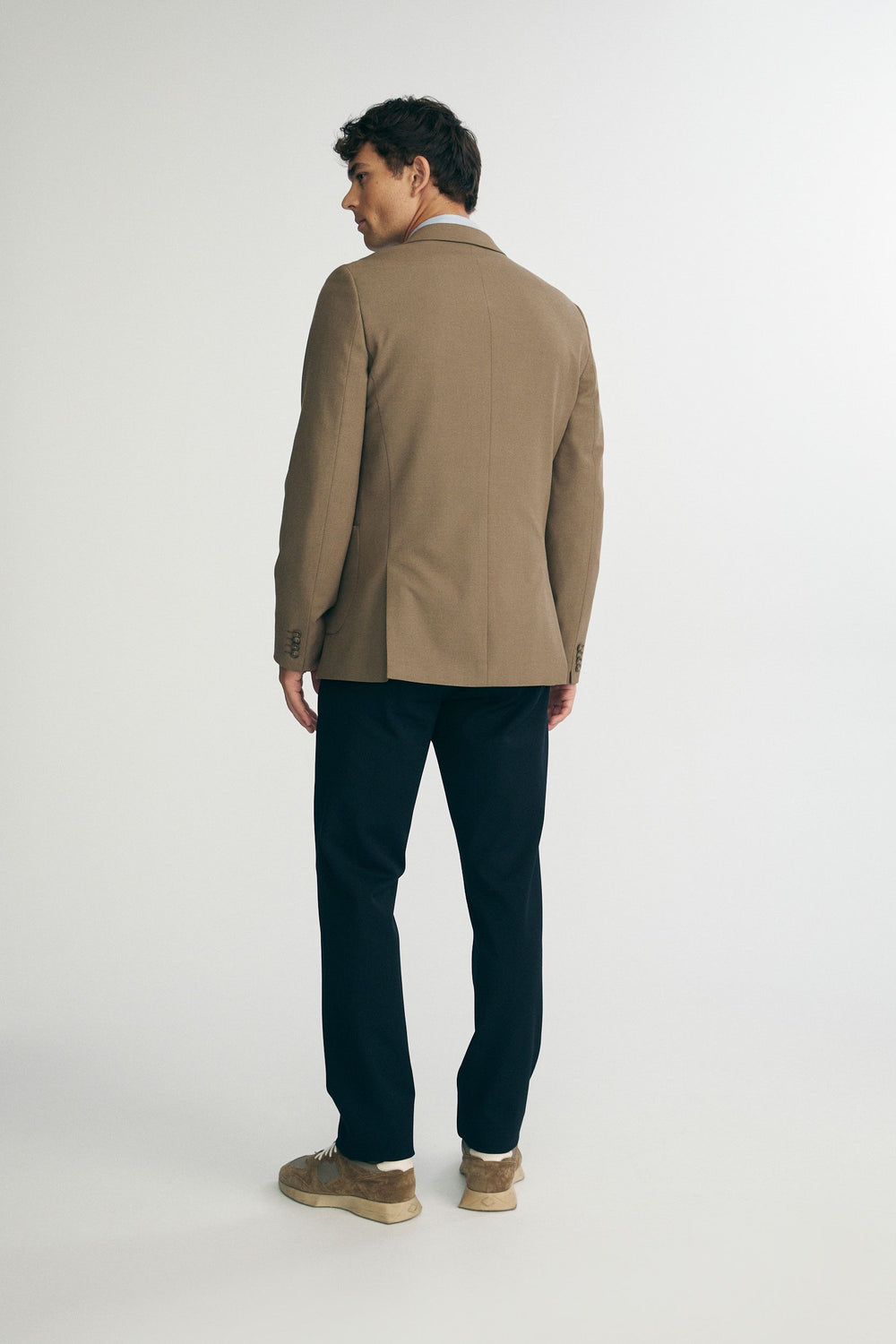 Veston uni extra-ajusté