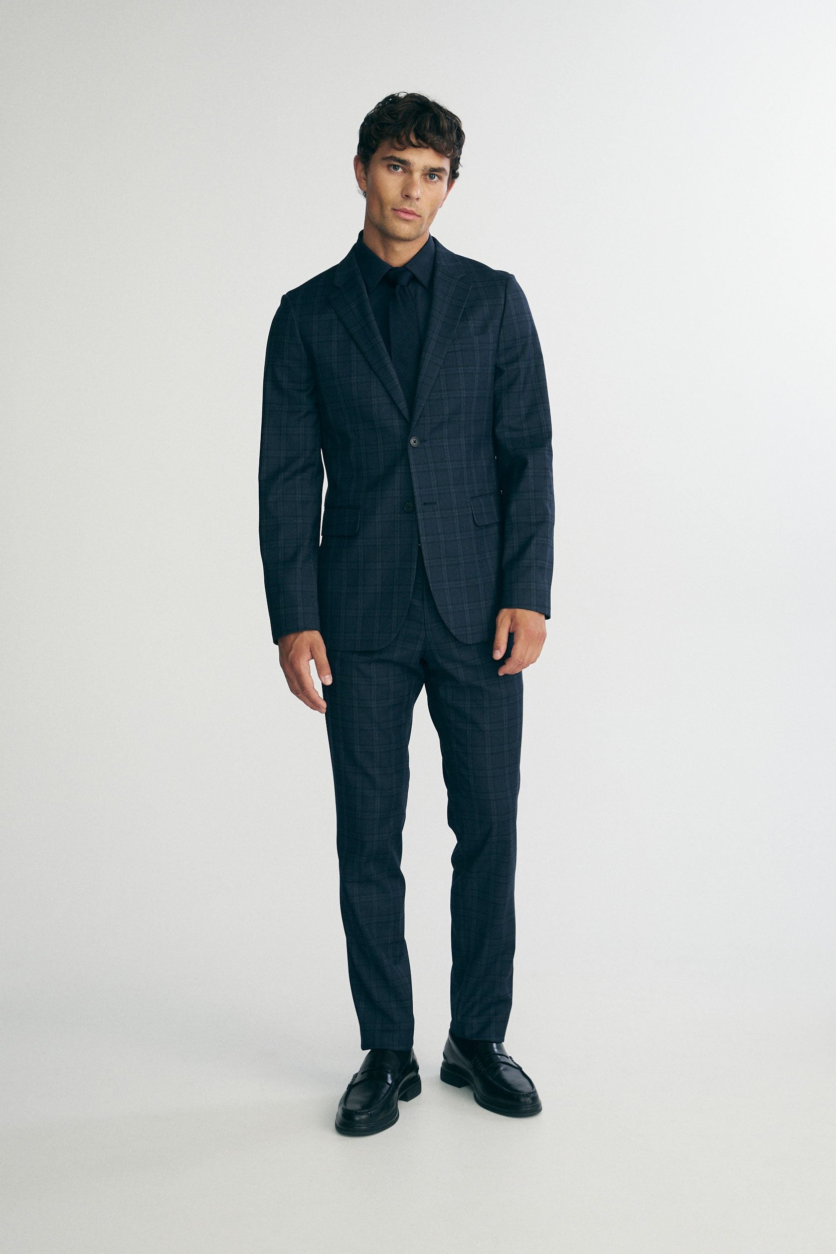 Extra-fitted check blazer
