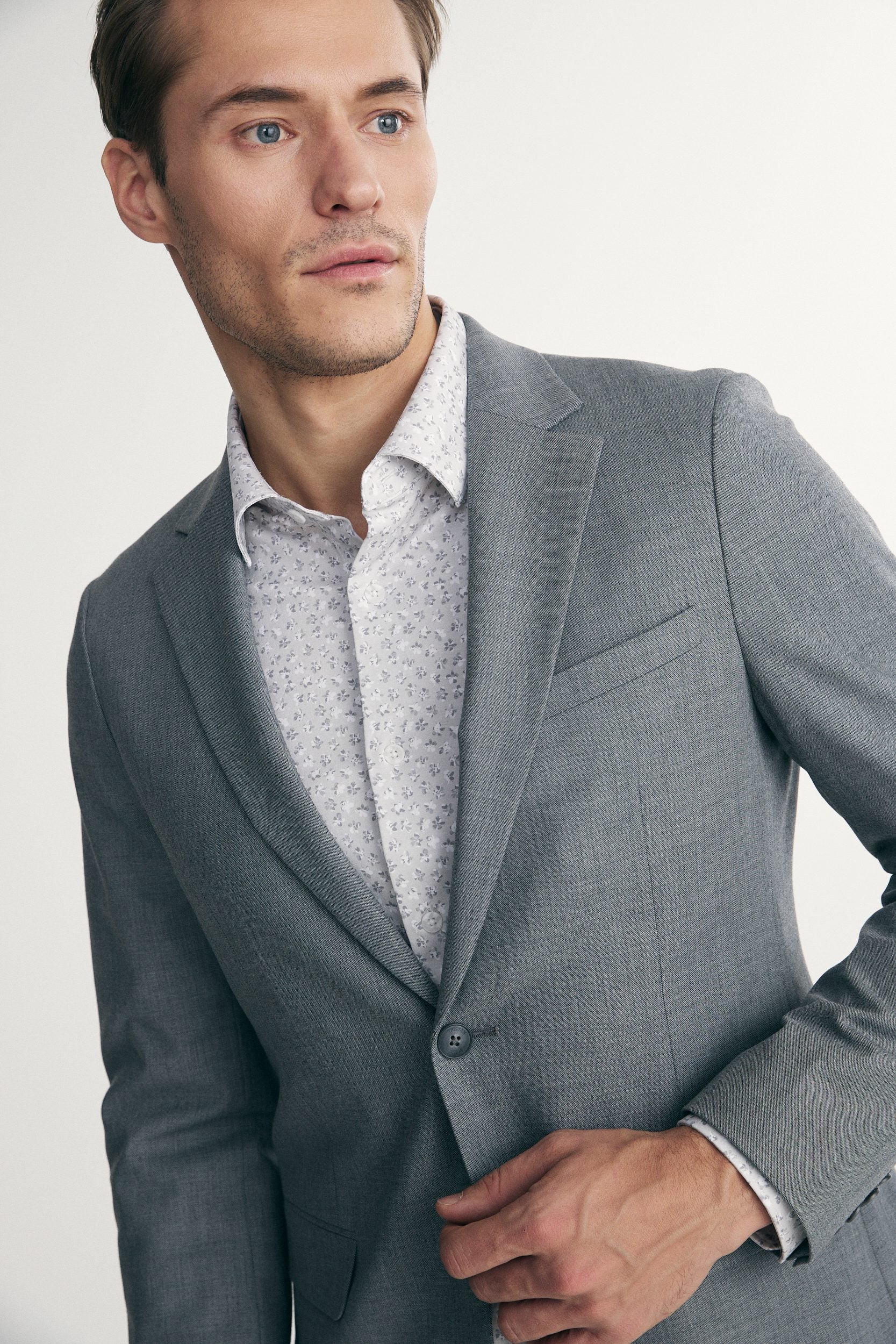 Extra-fitted blazer