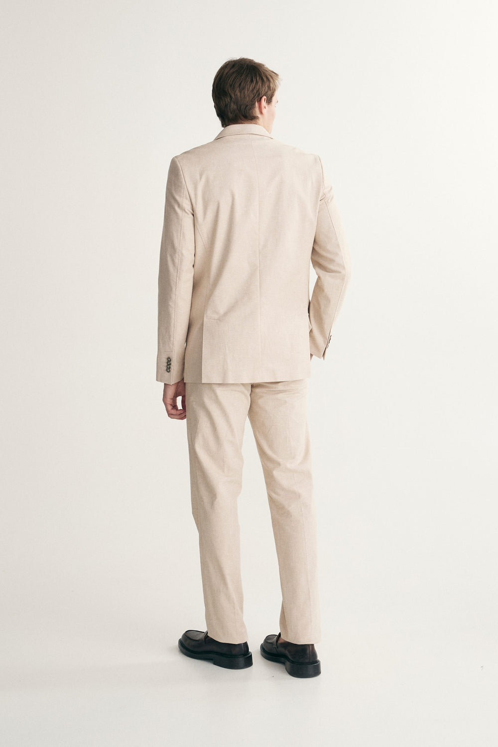 Veston de lin ajusté à double boutonnage