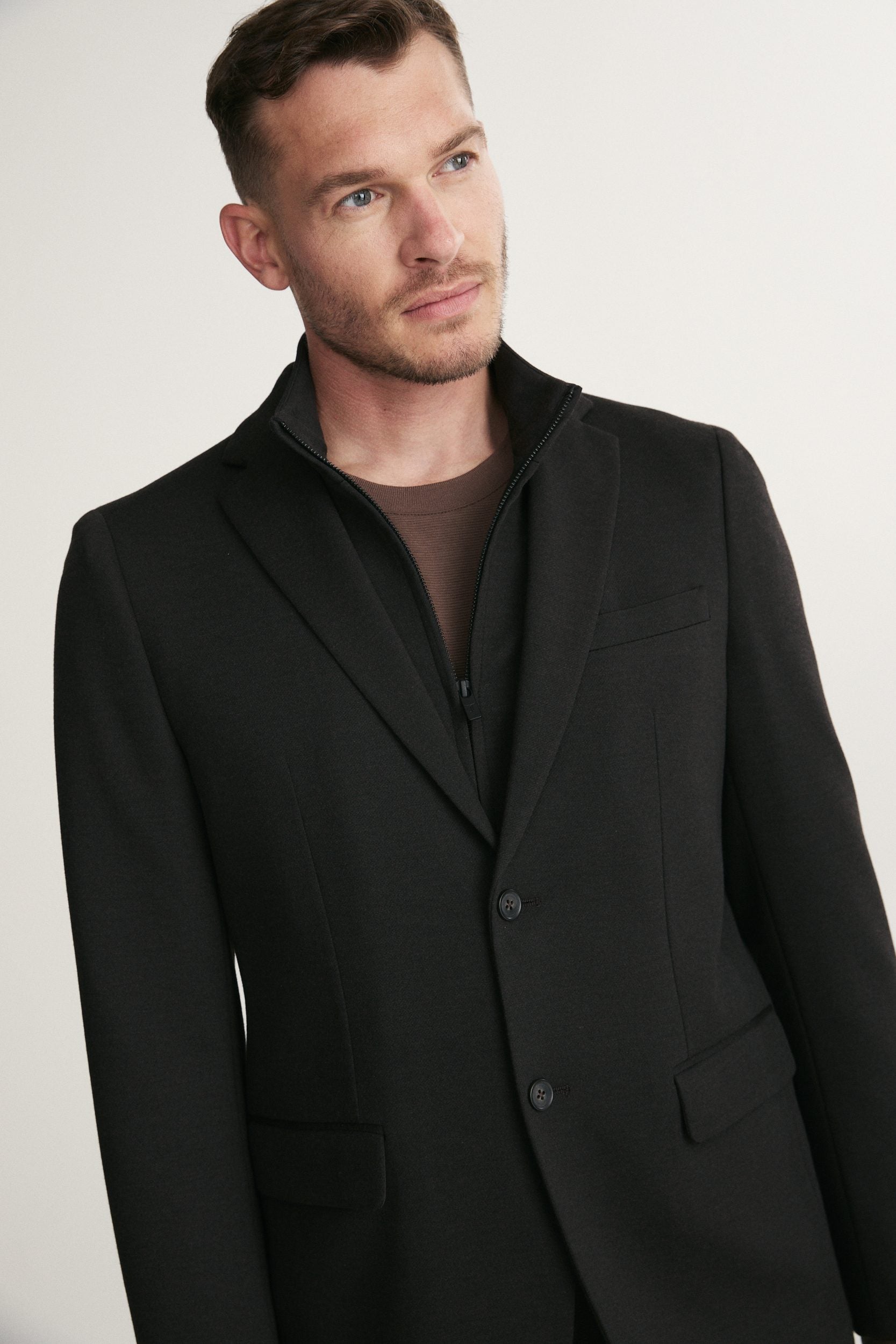 Textured Fitted blazer with removable collar