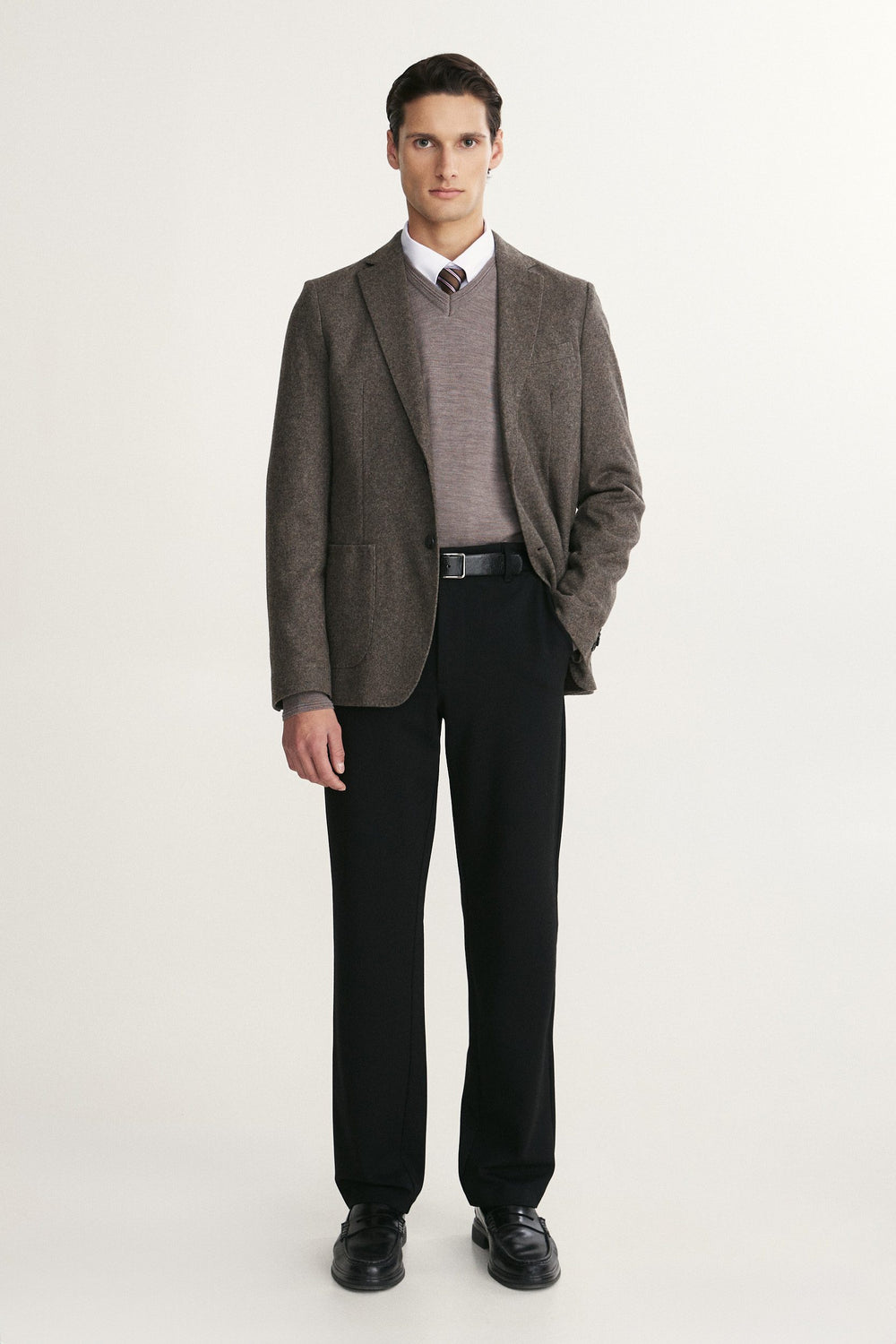 Veston de tricot de laine fit ajusté