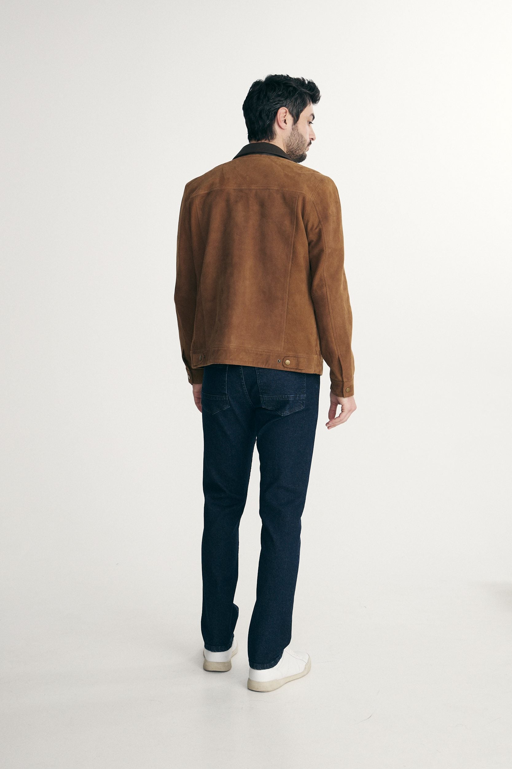 Surchemise en daim de chèvre avec col en cuir