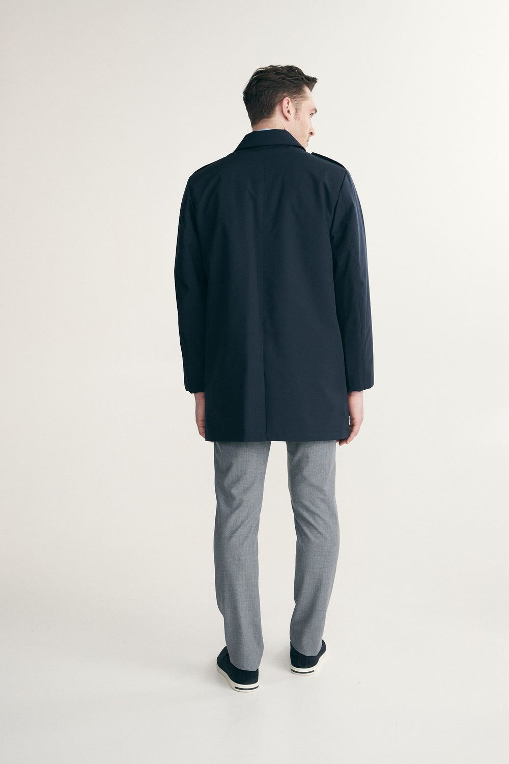 Removable lining trench coat