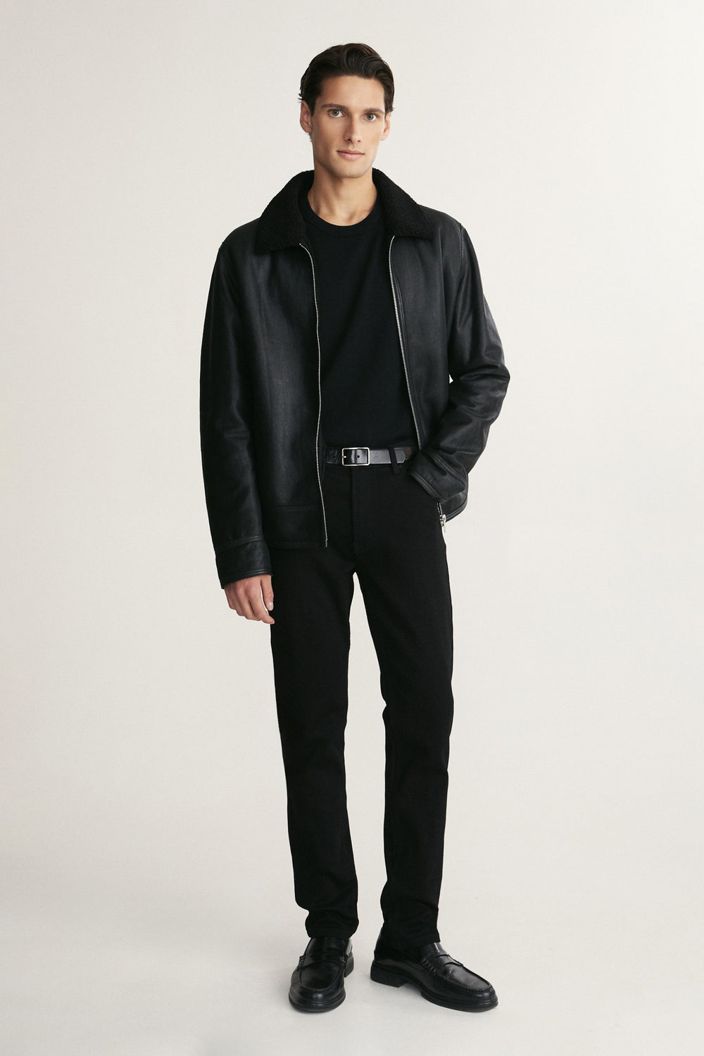 Veste de cuir d'agneau et sherpa