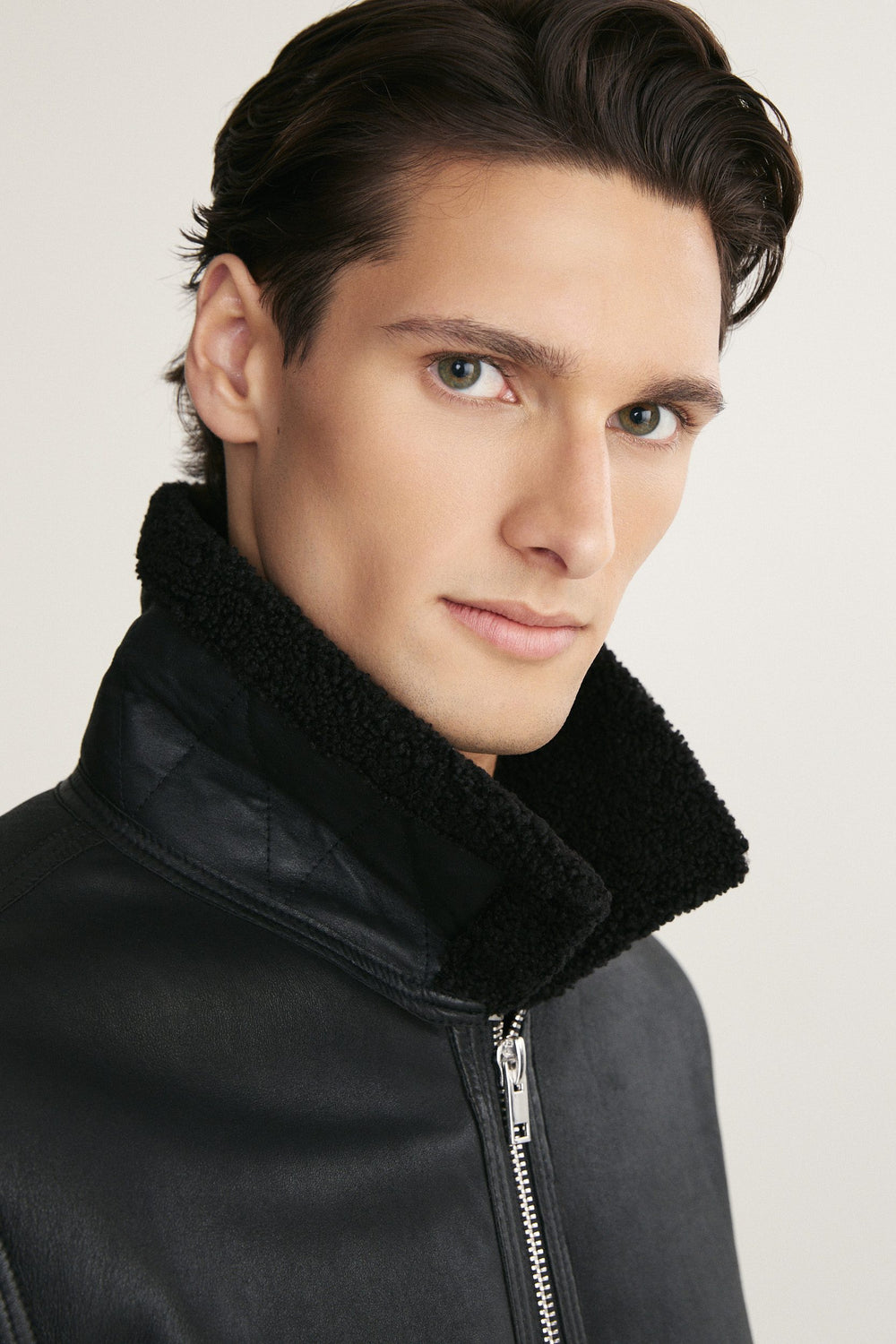 Veste de cuir d'agneau et sherpa