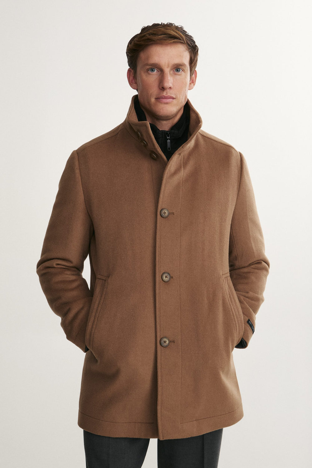 Manteau en mélange de cachemire avec col amovible