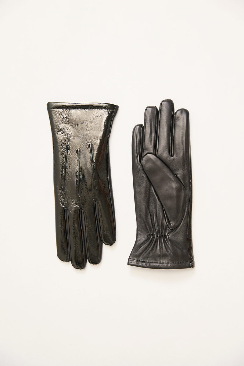 Shiny leather gloves