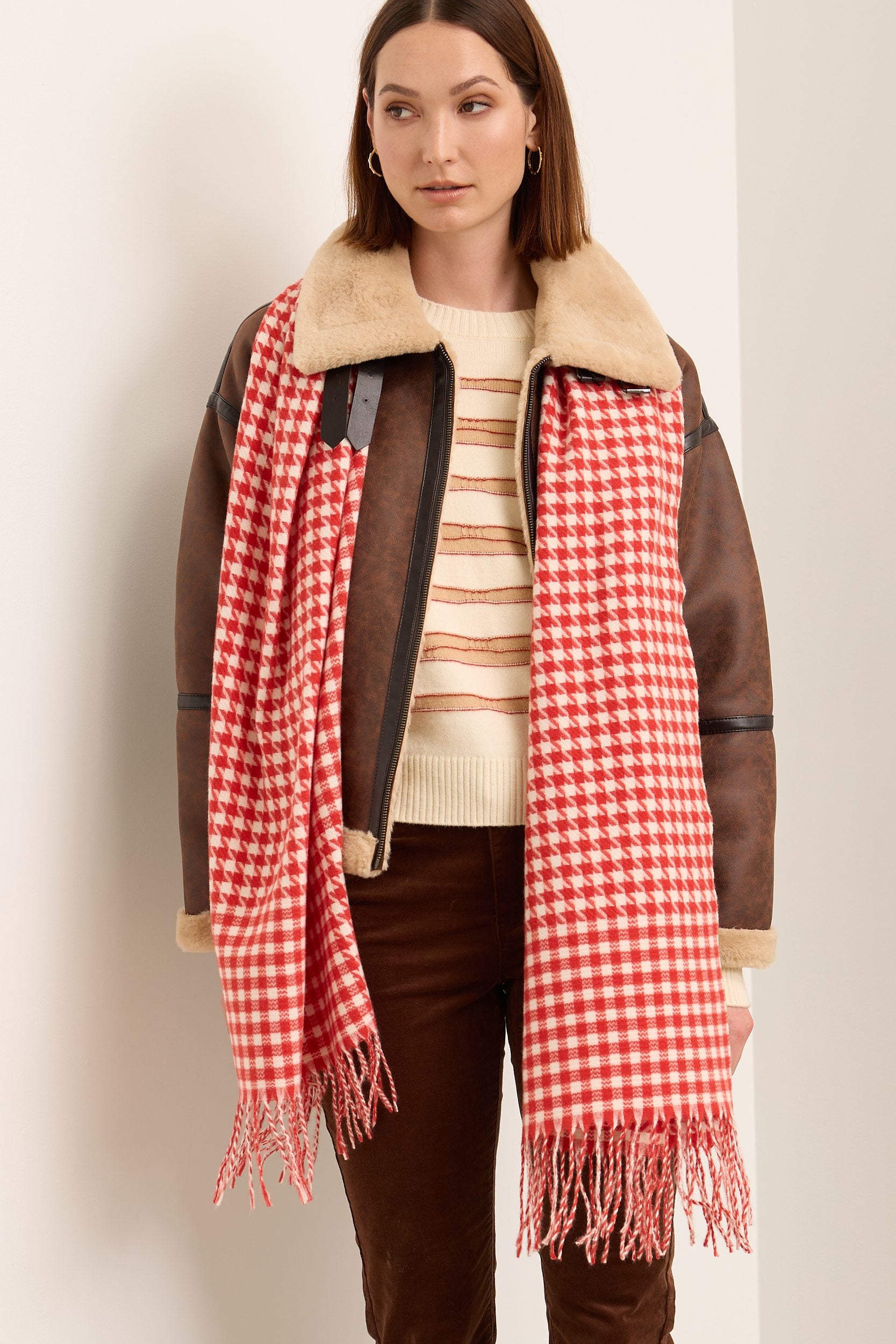 Foulard à motifs multiples