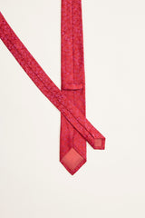 Silk tie