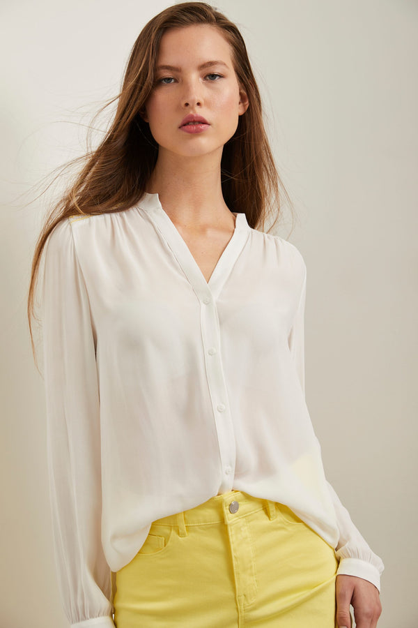 Puffy sleeve shirt with ruching