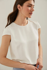 Cropped top with cap sleeves