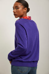 Saddle shoulder V neck sweater