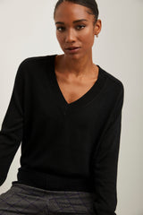 Saddle shoulder V neck sweater