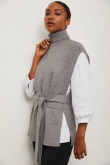 Turtleneck sleeveless sweater