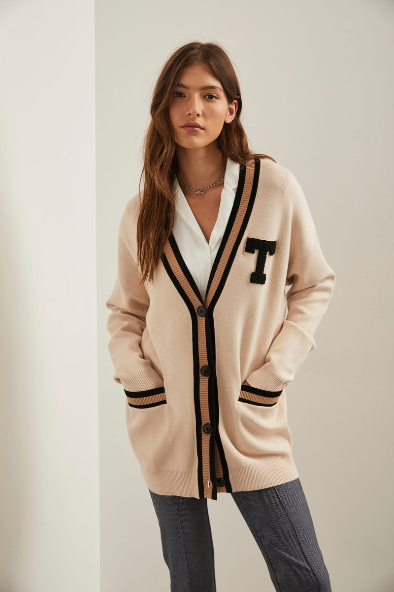 Oversized cardigan with patch