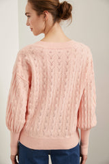 Sweater with puffy sleeves